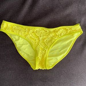 Baiting suit bottoms